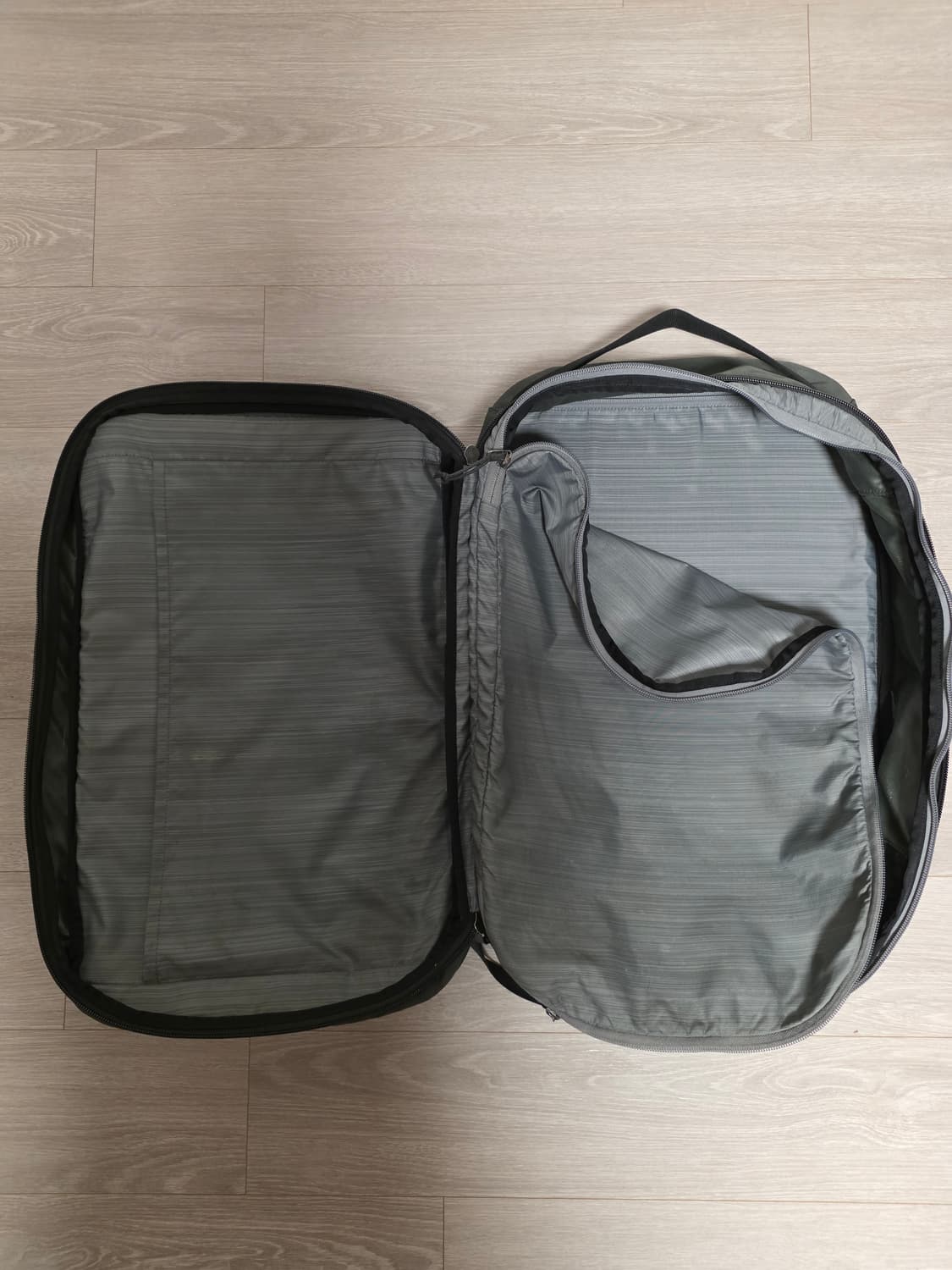 아크테릭스 블레이드 28 Grey 백팩 (Blade 28 Backpack 상품이미지7