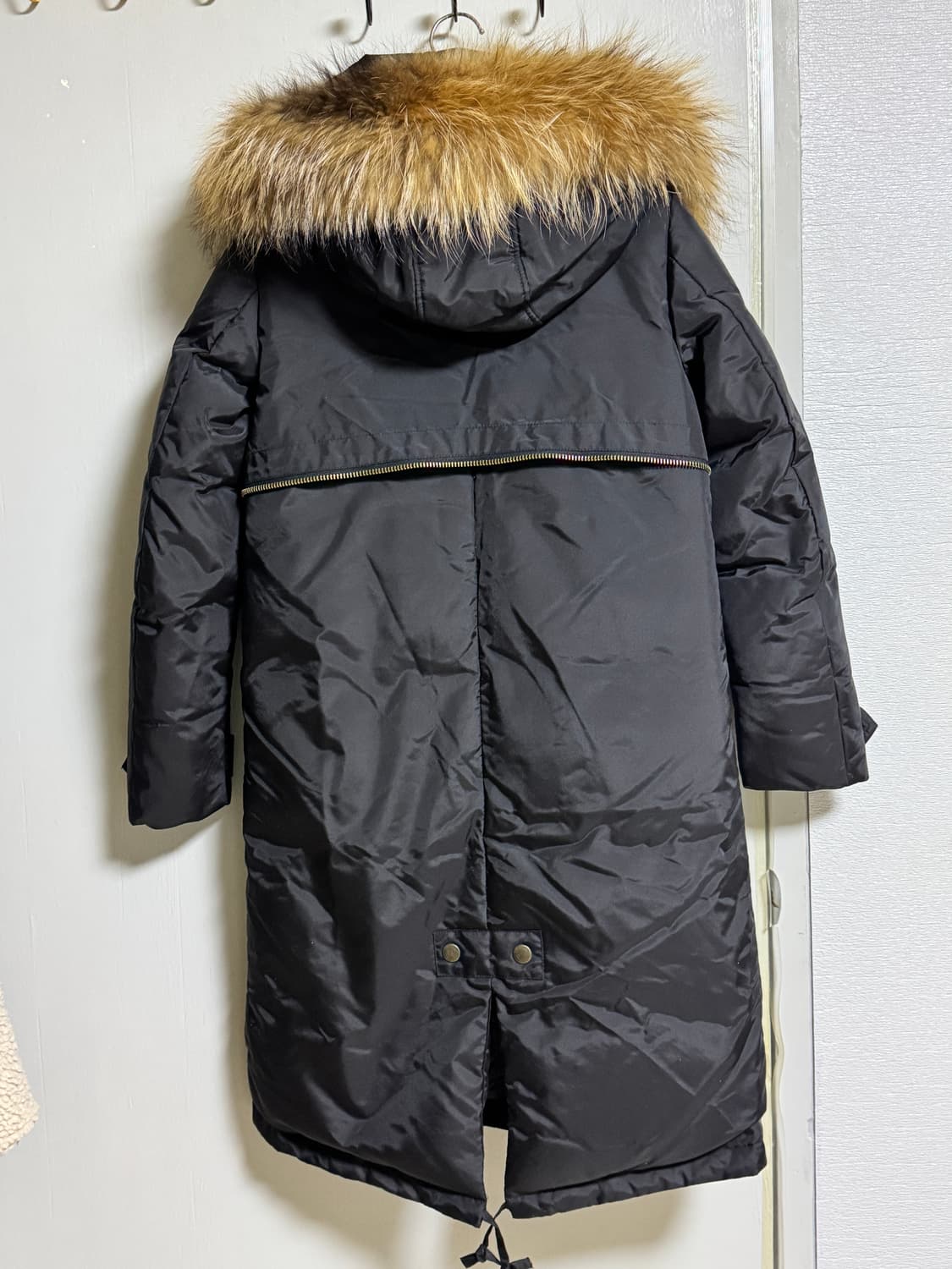 버버리 런던 잉글랜드 롱패딩 M 블랙 폭스퍼 (66사이즈) 상품이미지3