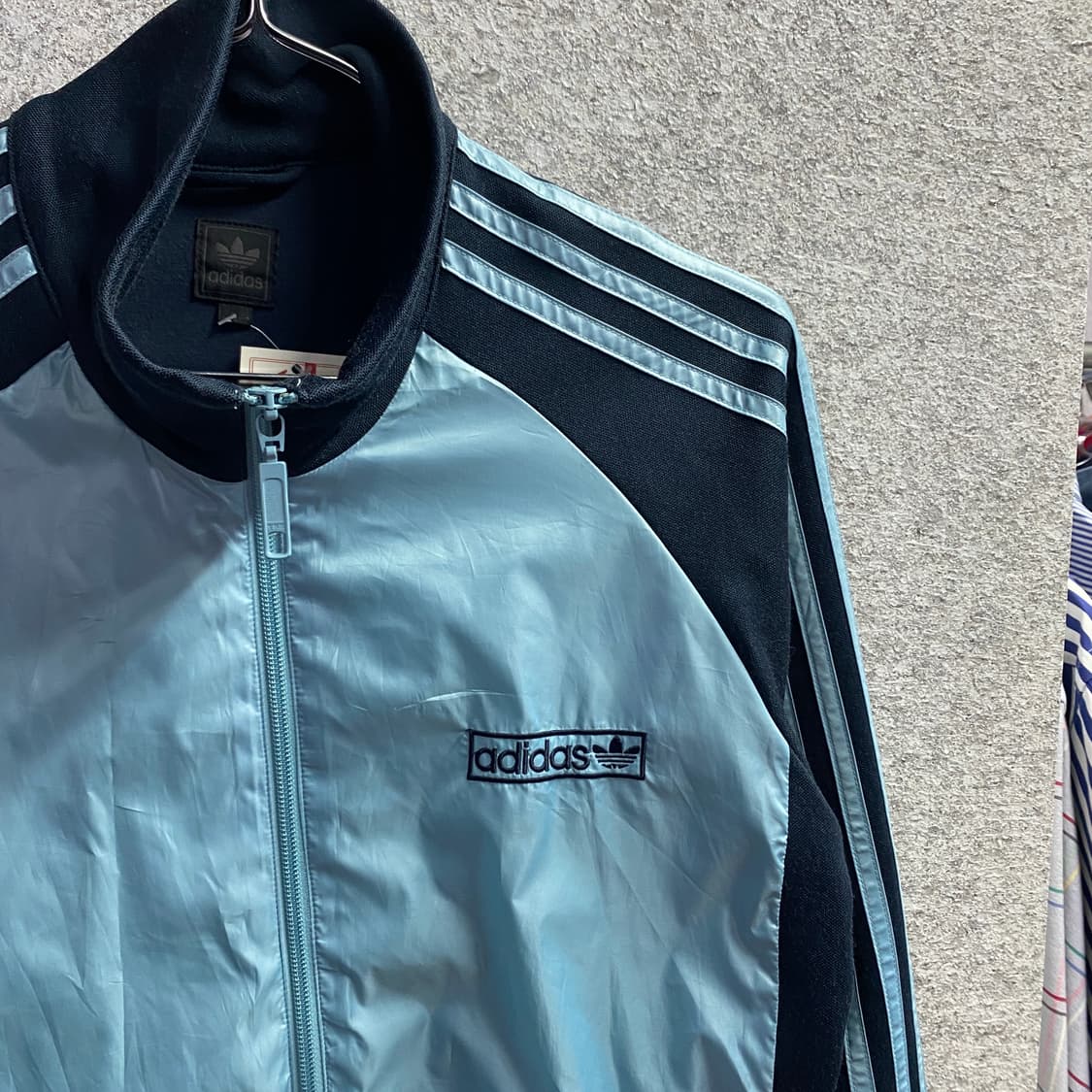 아디다스 y2k 빈티지 라이트블루 실크 트랙탑 져지 B4620  상품이미지3