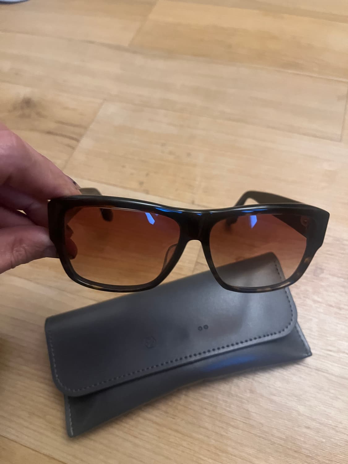 디타 호피 그라데이션 선글라스 상품이미지1