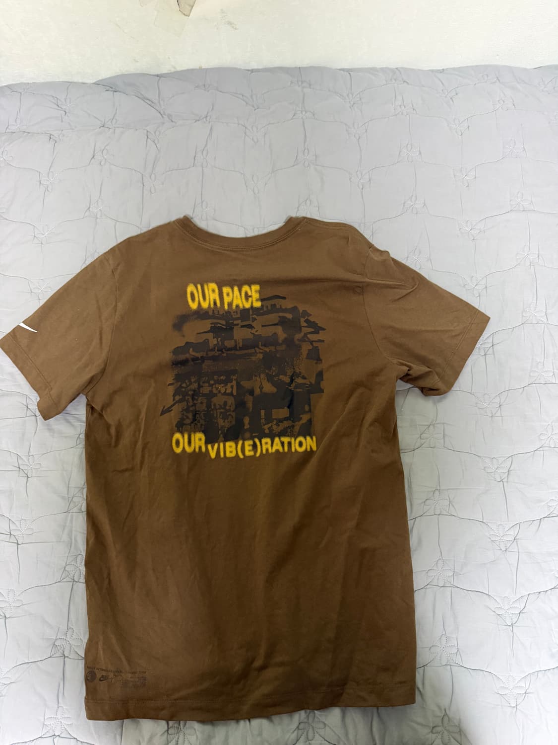 나이키 드라이핏 반팔티 L사이즈 실착1회 새상품급 판매 상품이미지6