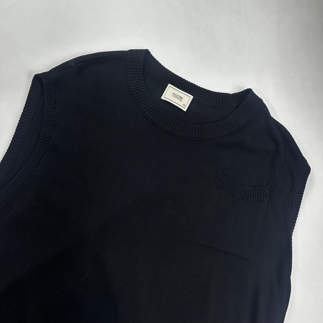 어나더오피스 니트베스트 블랙 상품이미지2