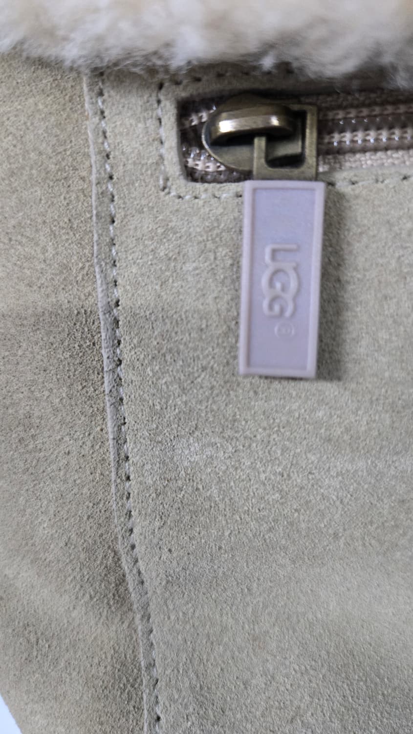 새상품)UGG 어그 시어링 스웨이드 백팩 상품이미지3