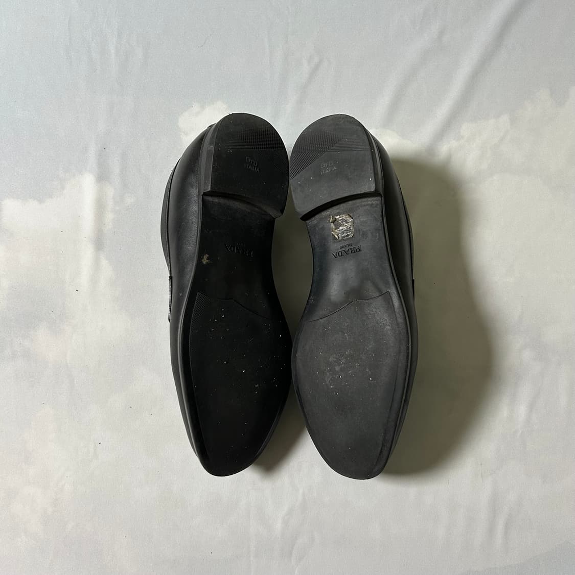 Prada classic strap loafers 상품이미지5