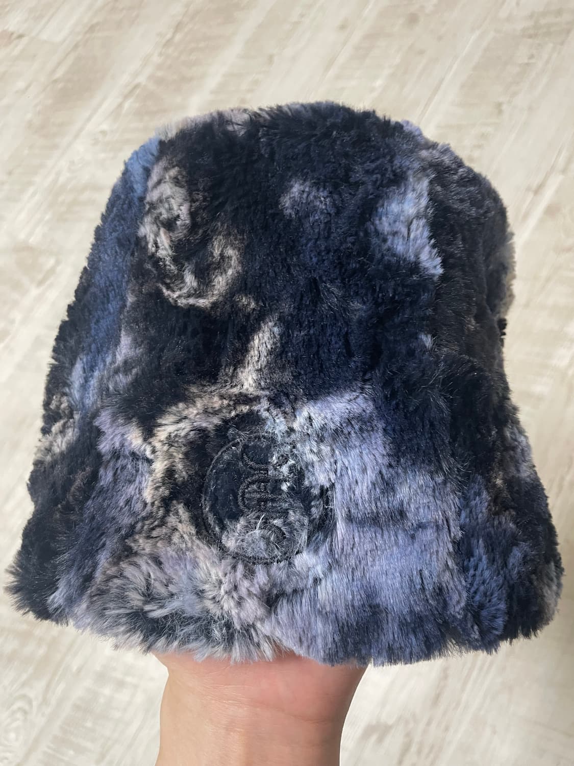 이스트인디고 EI Symbol 퍼 버킷햇 상품이미지4