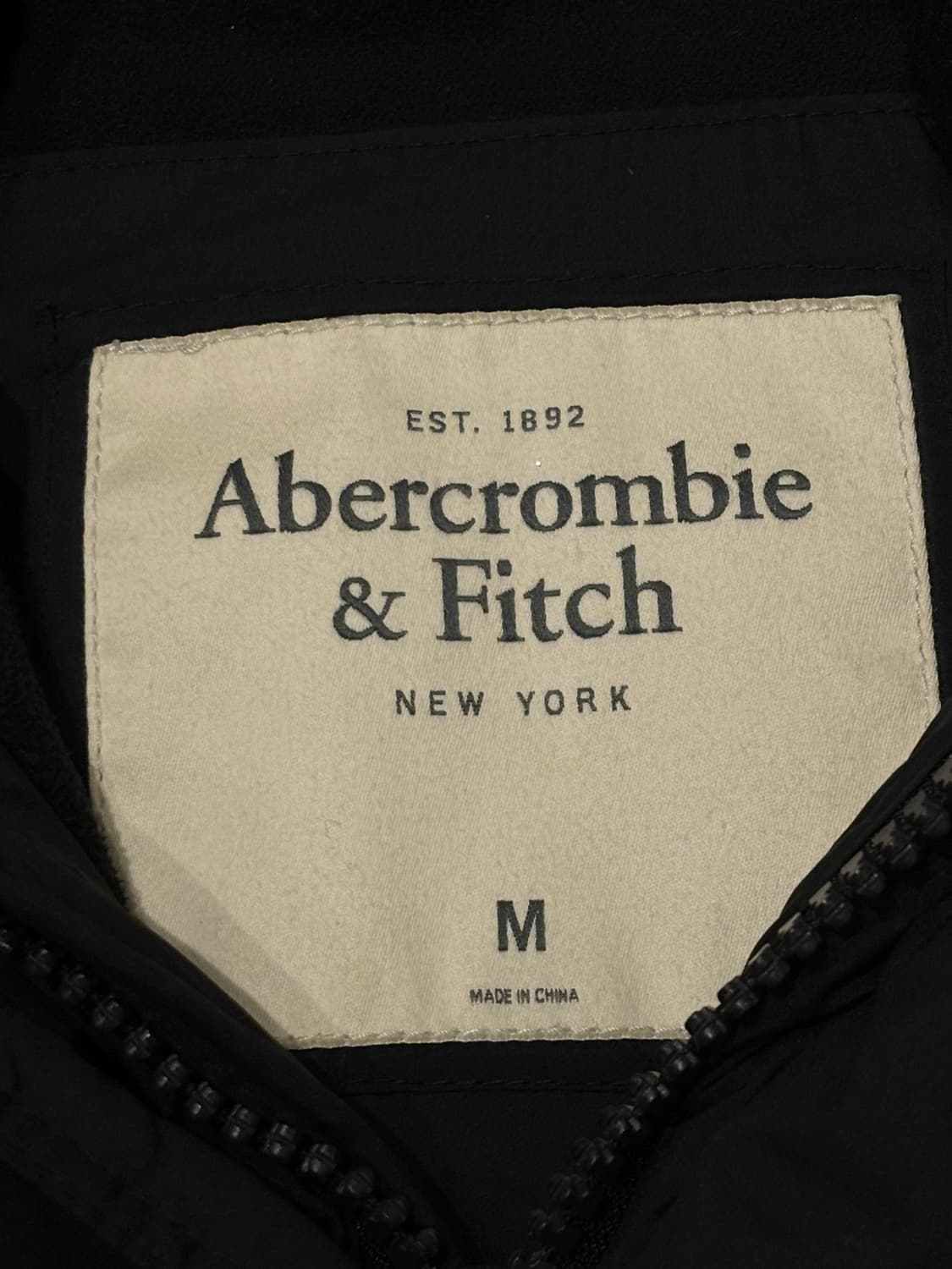 아베크롬비 블랙 패치 다운 패딩 상품이미지8