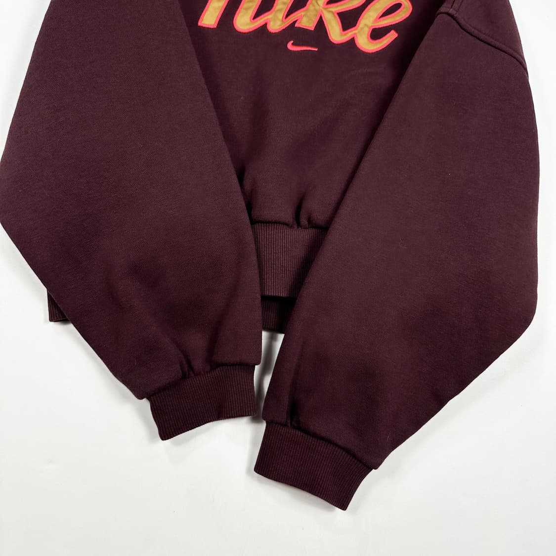 나이키 스우시 키즈 버건디 크롭 맨투맨 (실측 XS 여성추천) 상품이미지3
