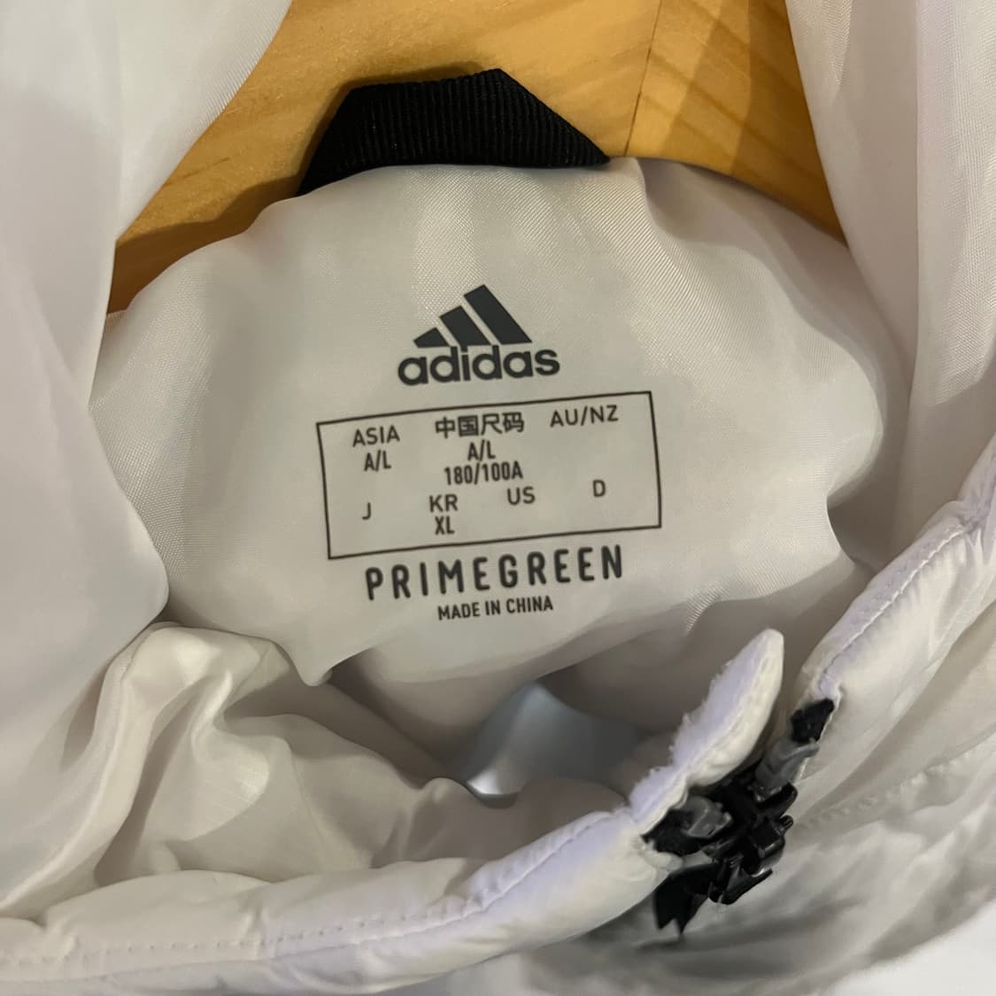 아디다스 화이트 하이브리드 쉐르파 퀼팅 트랙자켓 상품이미지6