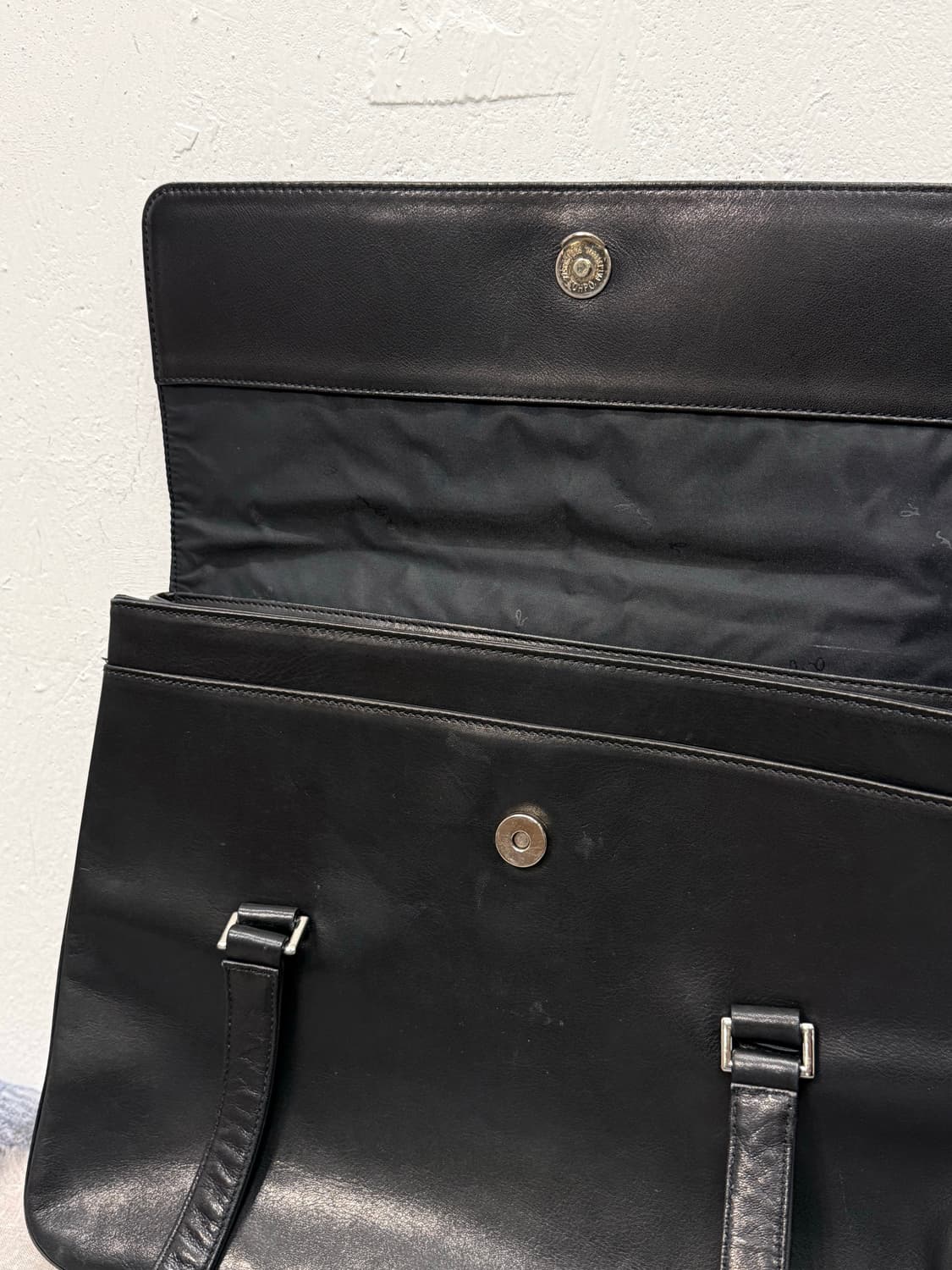 Japan AGNES B. Leather Flap Bag 상품이미지5