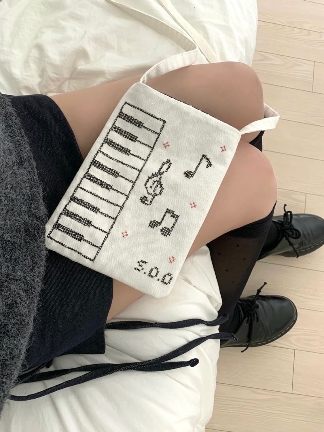 S.O.O Melody Embroidered Mini Bag 상품이미지2