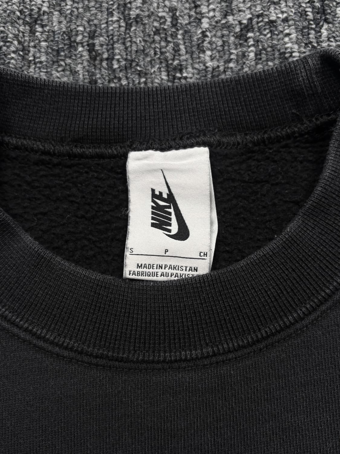 나이키 NRG 솔로 스우시 블랙 맨투맨 상품이미지5