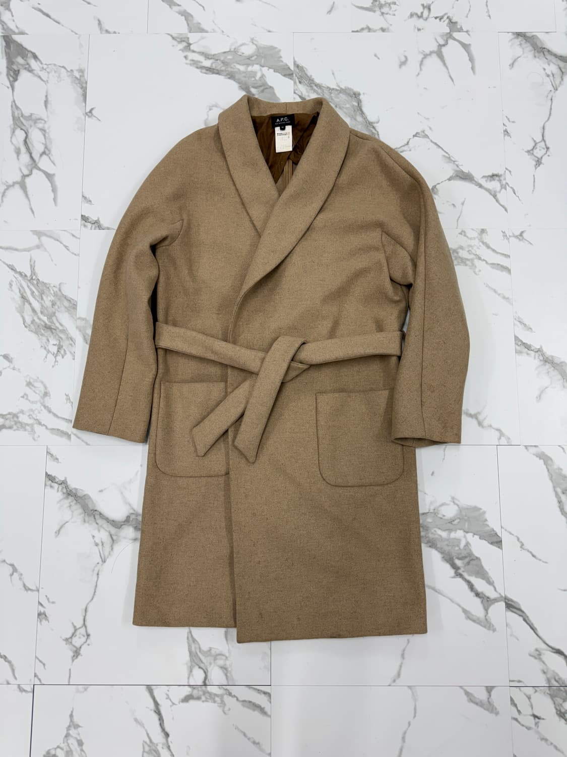 A.P.C. 아페쎄 벨티드 로브 코트 상품이미지1