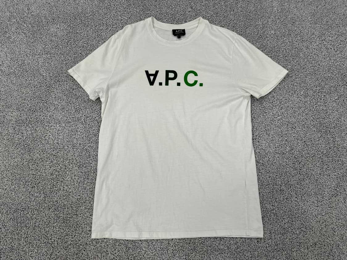 A.P.C 아페쎄 벨벳스펠링 반팔티 상품이미지1