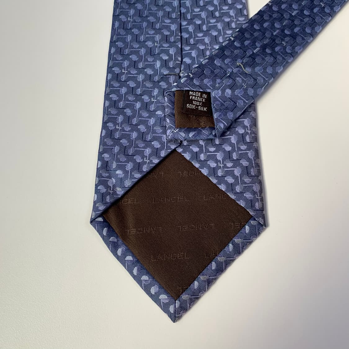 란셀(LANCEL) 프랑스 100실크 명품넥타이 네이비컬러 A+등급 상품이미지5