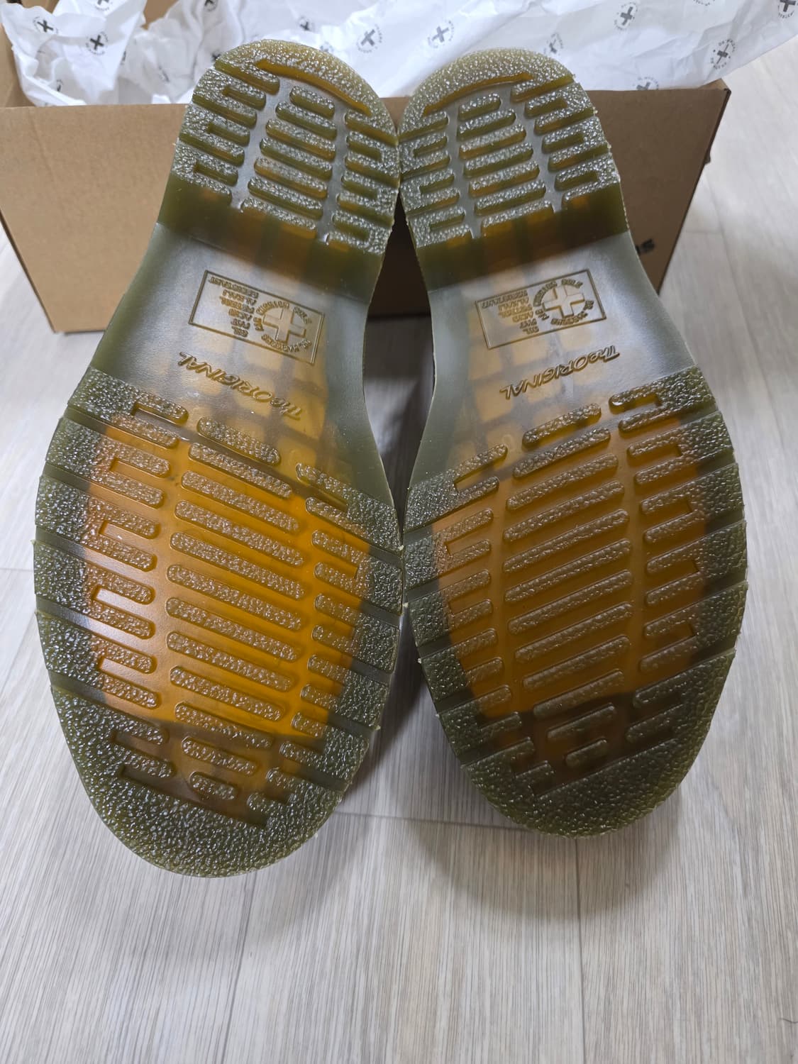 닥터마틴 1461 크레이지 호스 다크브라운 UK7사이즈 상품이미지2