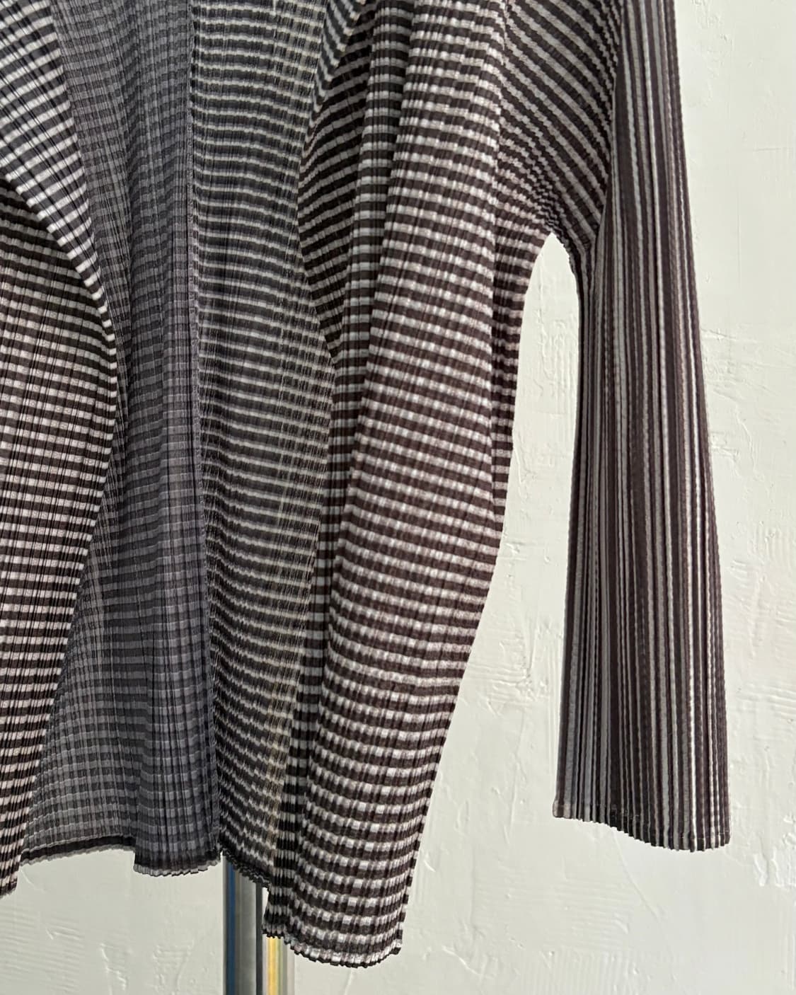 Issey Miyake 플리츠플리즈 스트라이프 오픈 가디건 상품이미지5