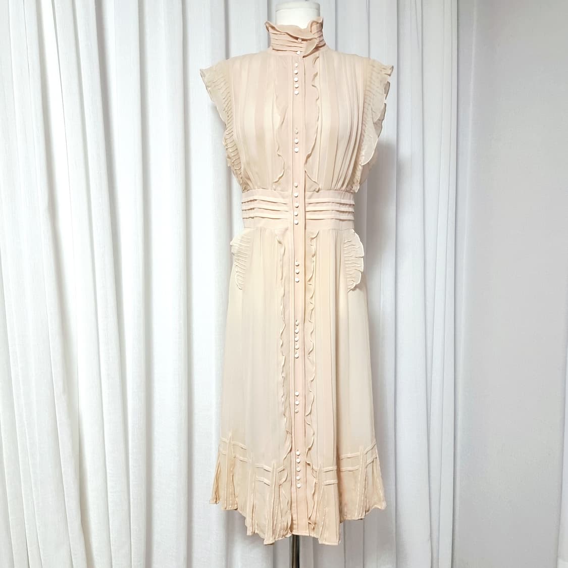 한섬 타임 TIME 실크100% 프릴 원피스 (44-55) 상태굿 상품이미지1