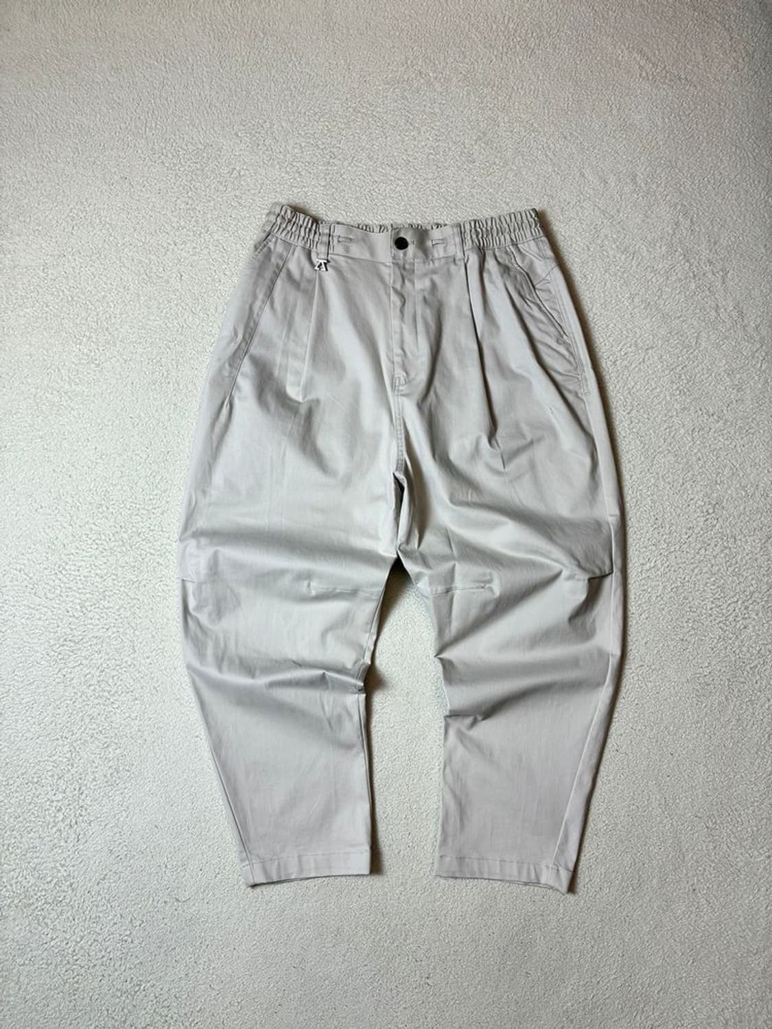 지오송지오 옴므 크롭 투턱 테이퍼드 핏 팬츠 PN7677 상품이미지1