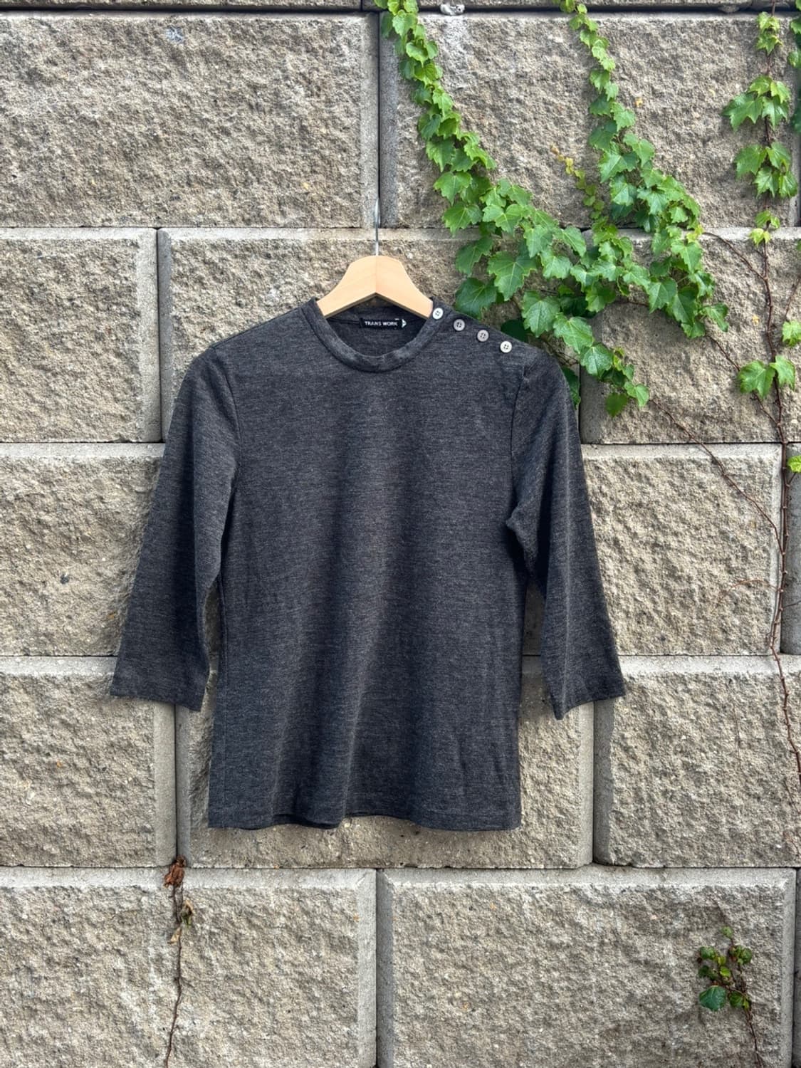 Charcoal Button Sleeve 상품이미지1