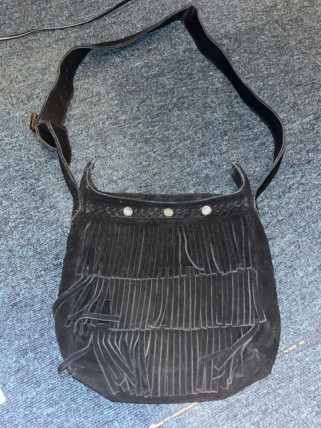 Minne tonka 프린지 크로스백 상품이미지1