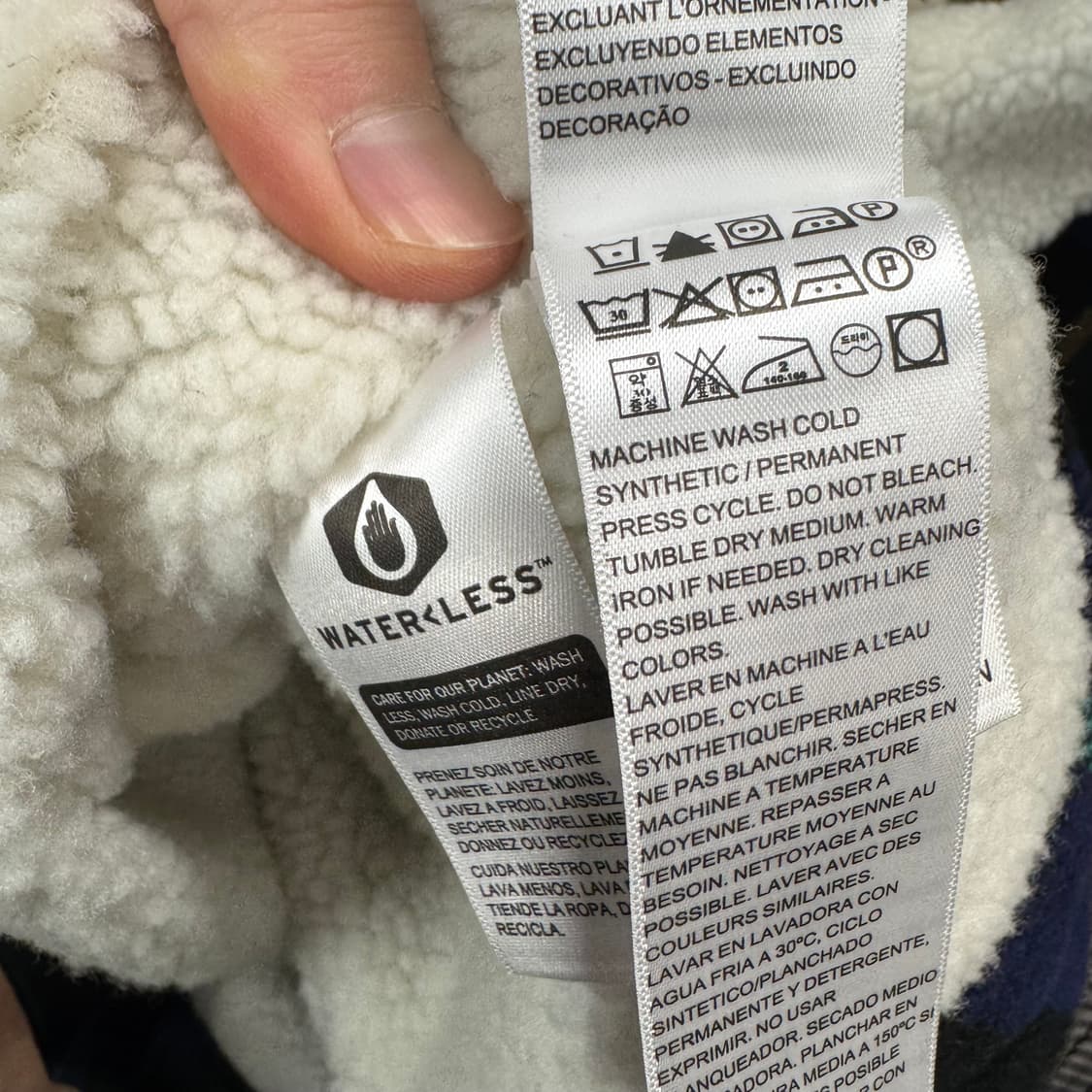 리바이스 타입 3 프리미엄 체크 쉐르파 트러커 자켓 네이비 상품이미지7