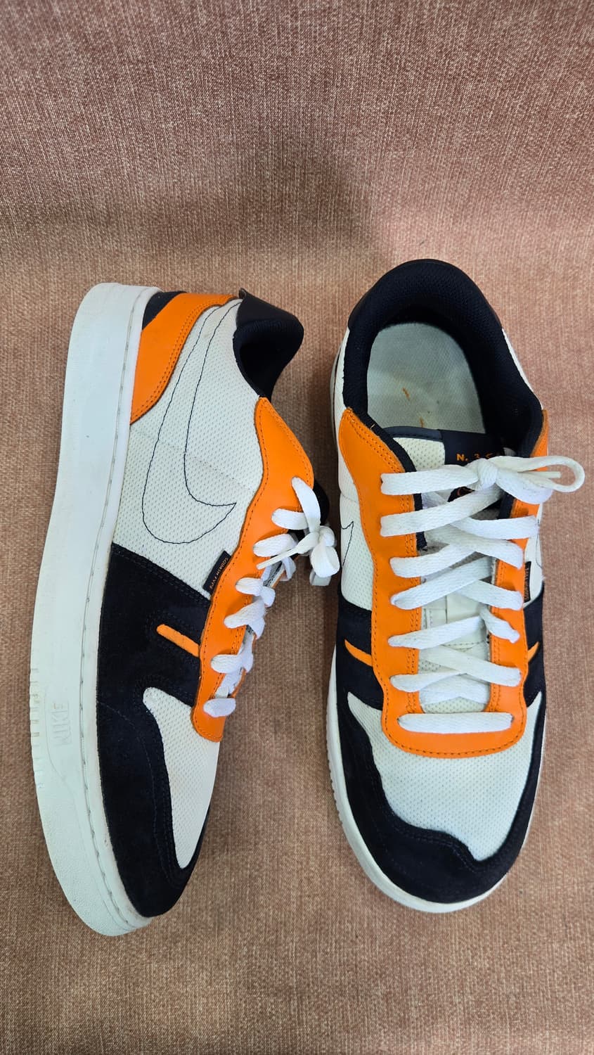 나이키 285mm-  에어포스 스쿼시타입 N.354 흰주남  상품이미지1