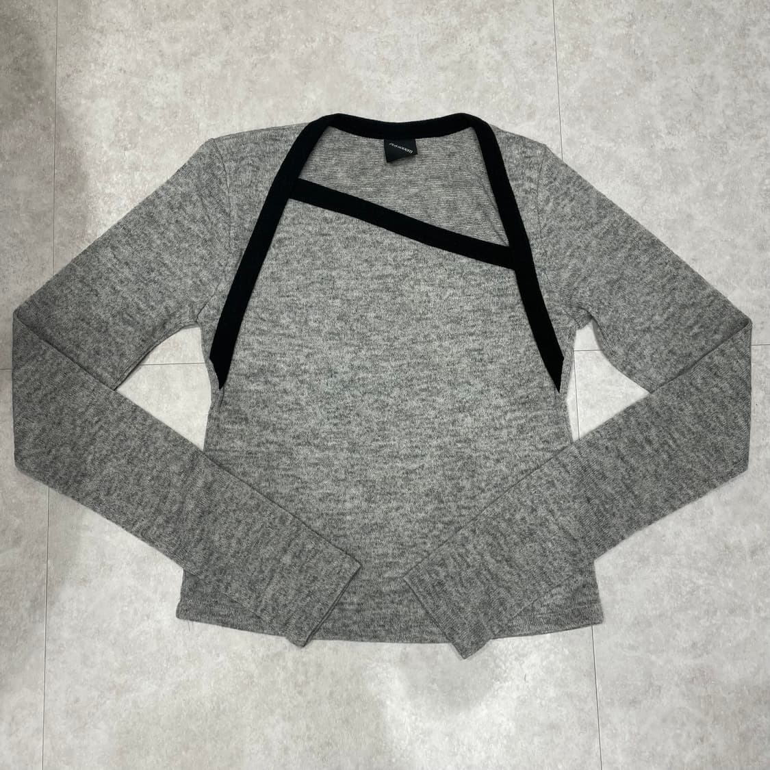 폴리수엠 FAVOURITE LONG SLEEVE T-SHIRT 상품이미지2