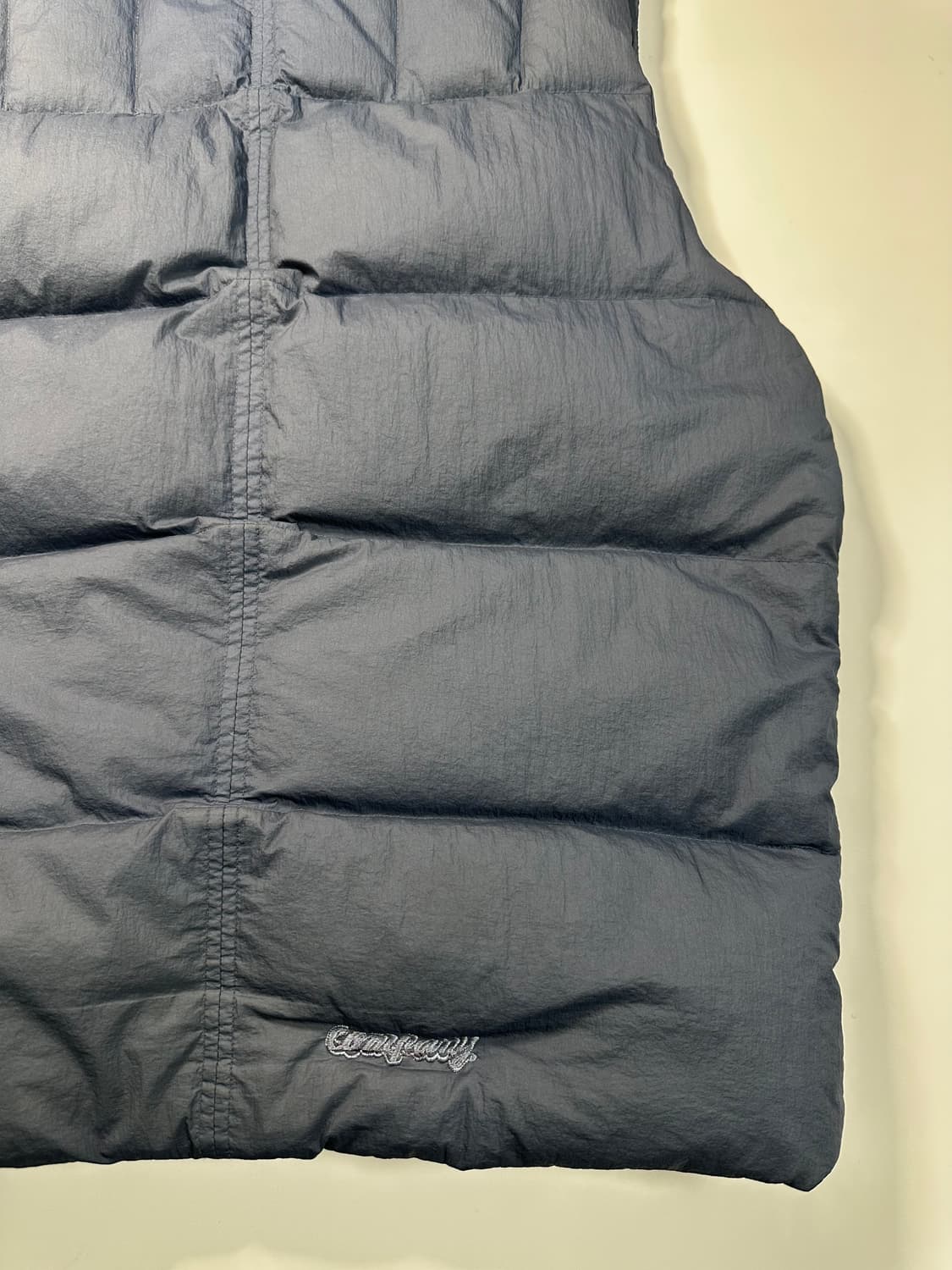 00's CP 컴퍼니 네이비 나일론 패딩조끼 상품이미지9