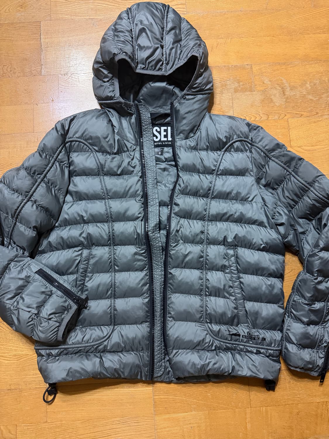 디젤 파이핑 경량패딩 고프고어룩 상품이미지1