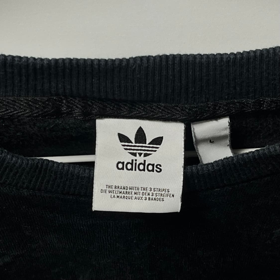 아디다스 벨벳 티 상품이미지2