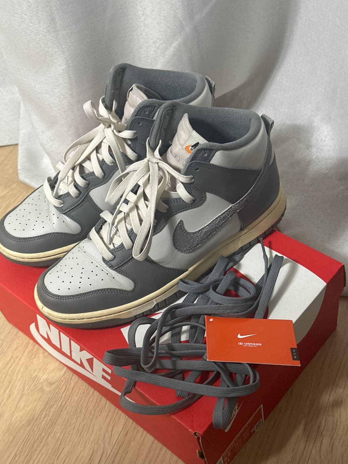 나이키 덩크 하이 빈티지 라이트 본 275사이즈 상품이미지4