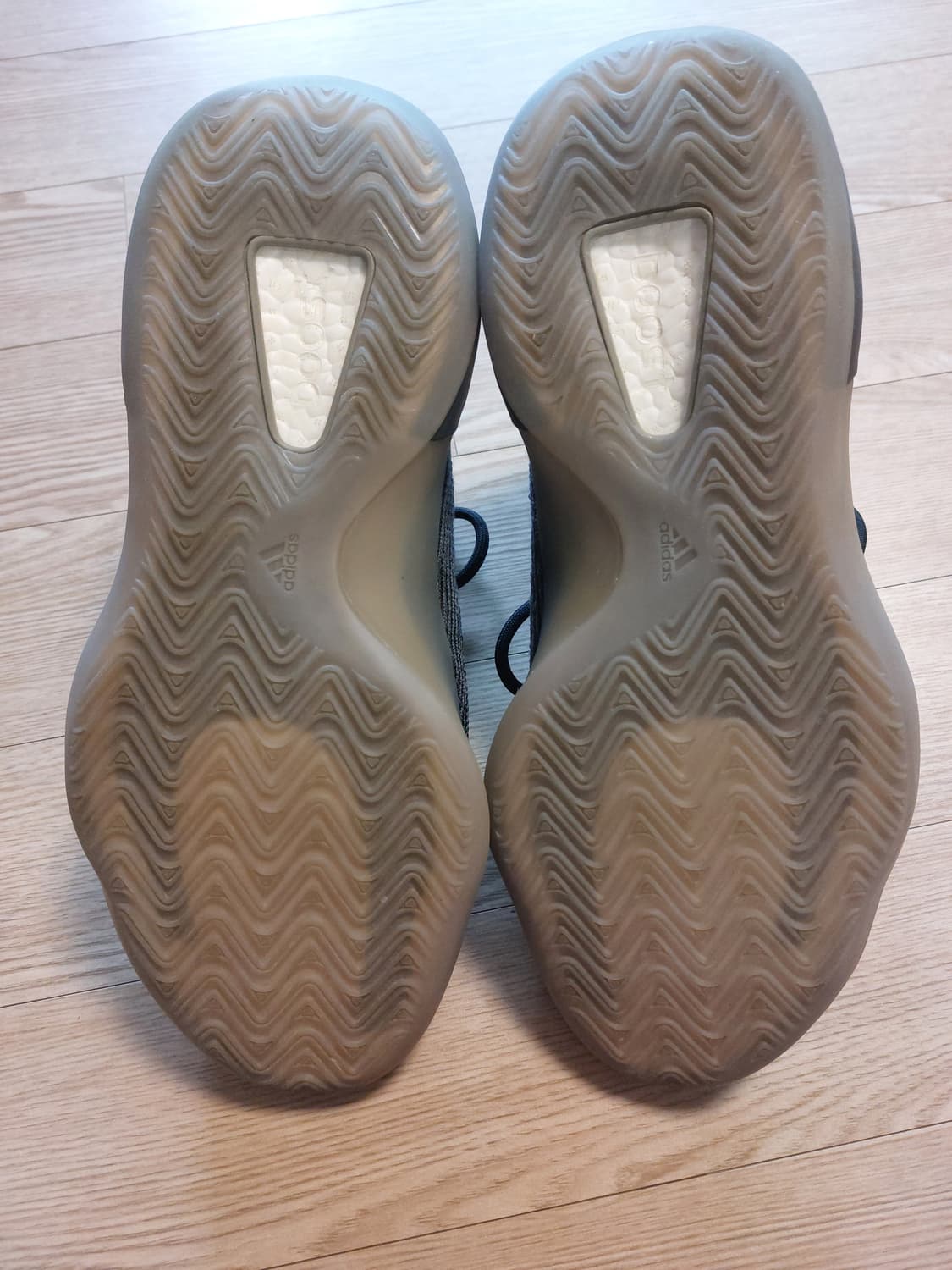 275)아디다스 이지부스트 베스킷볼 니트
슬레이트 블루 상품이미지6