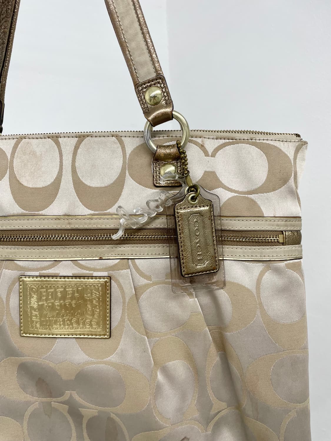 코치 시그니처 자카드 라지 숄더백 상품이미지7