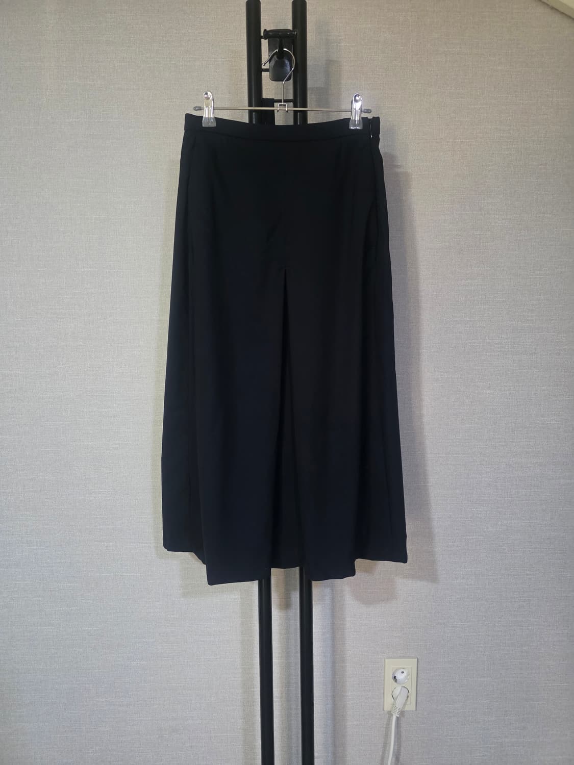 COS 플래티드 플리츠 울 미디 스커트 Eur34 상품이미지2