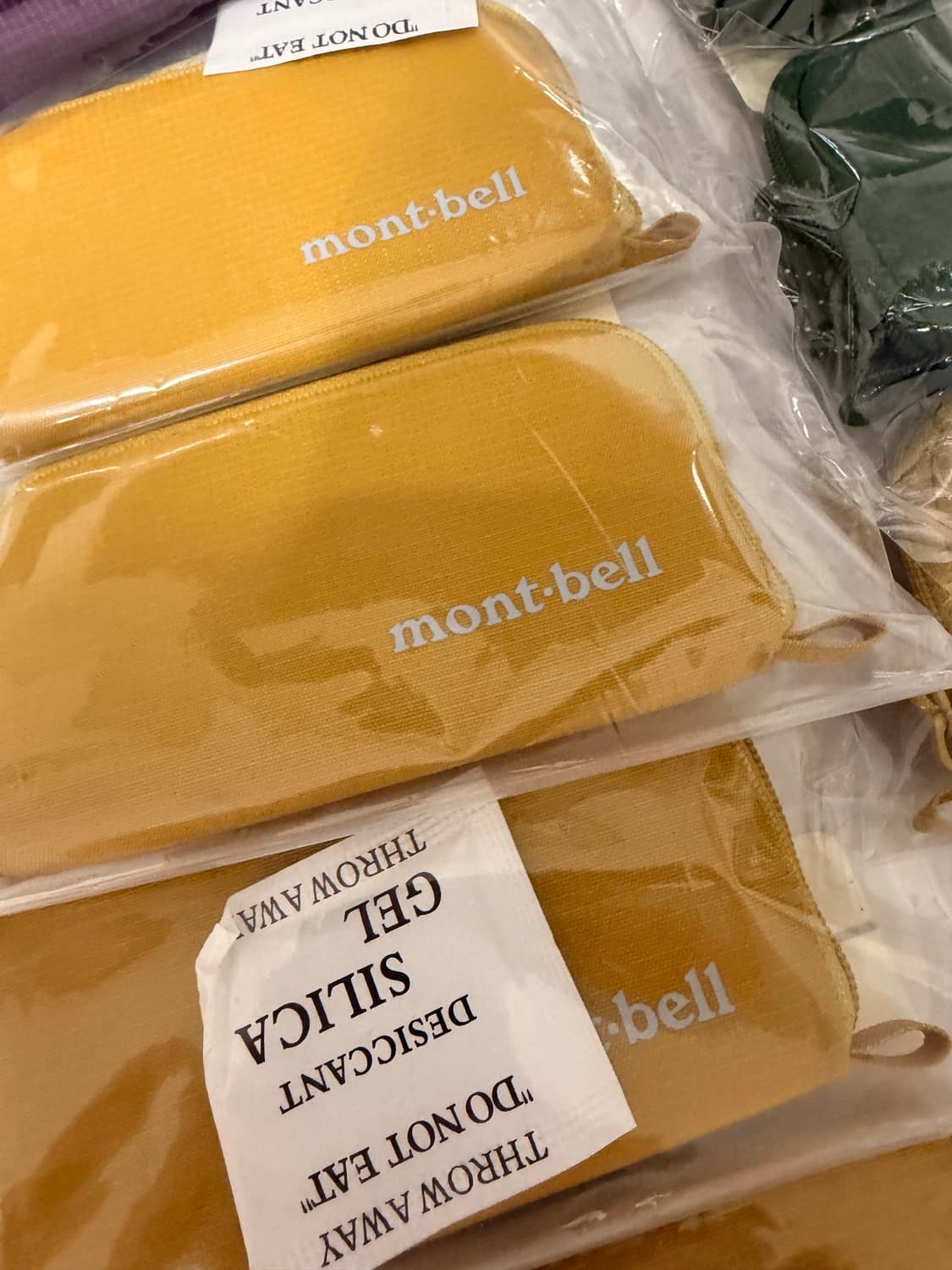 몽벨 미니 지갑 옐로우 퍼플 그린 상품이미지2