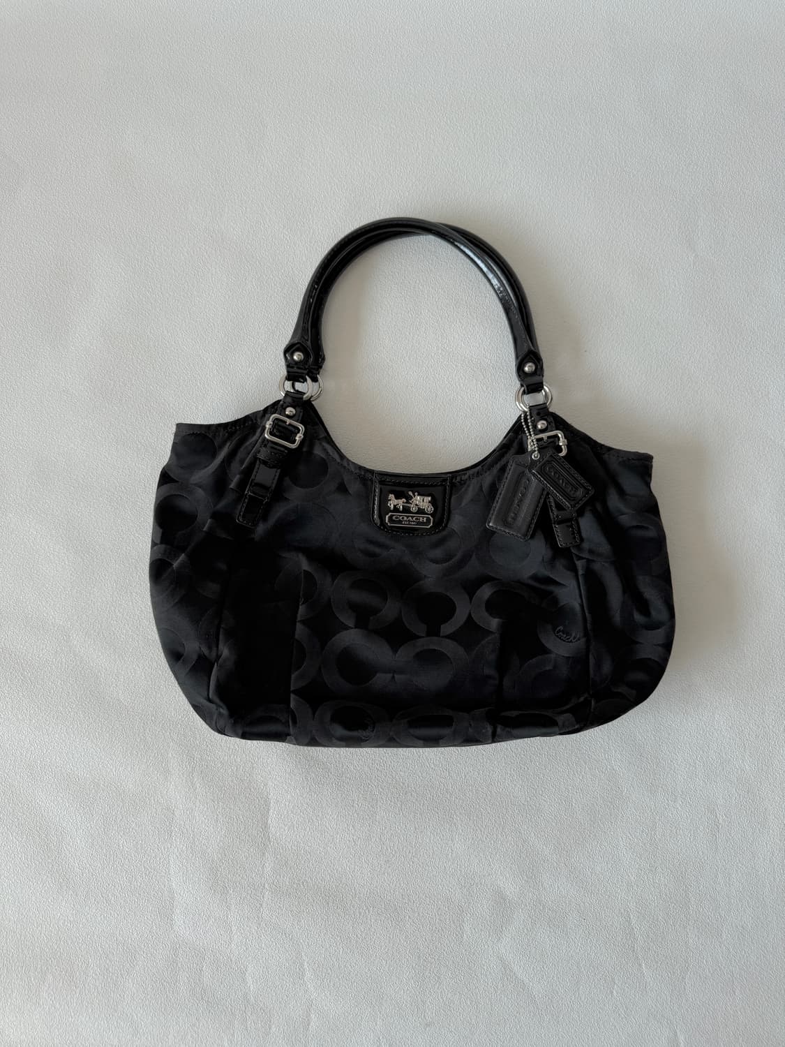 코치(COACH) 모노그램 숄더백 상품이미지1