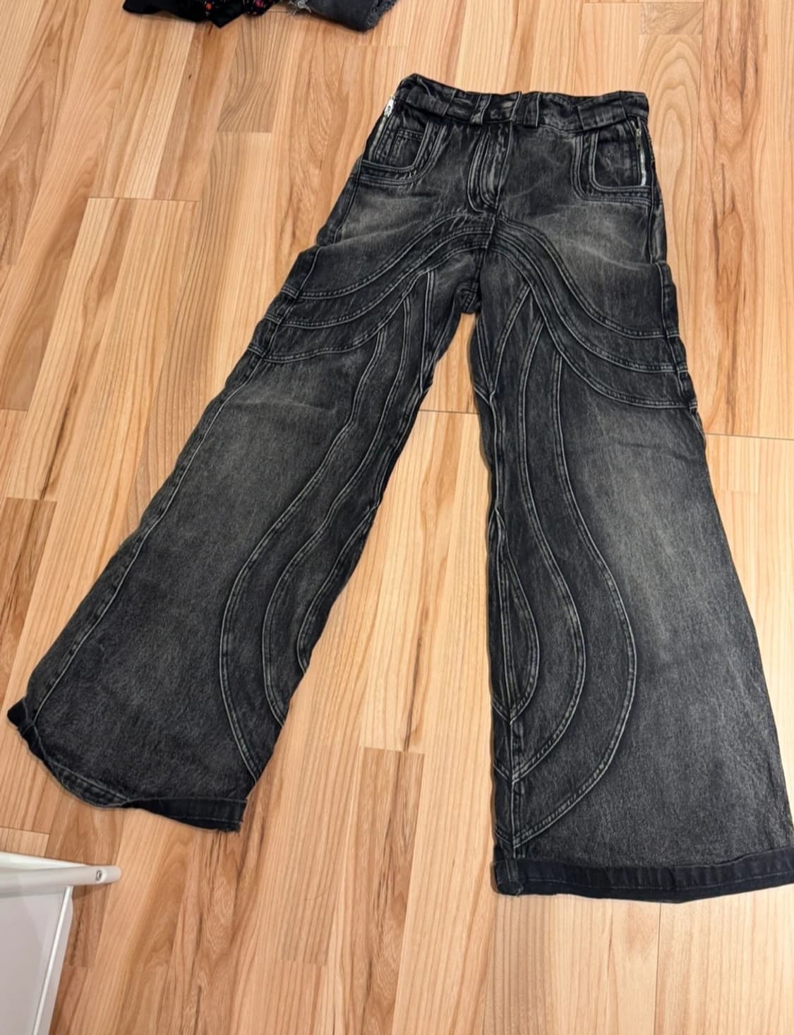 NOFAITH STUDIOS 웨이브 플레어 데님 워싱 팬츠 상품이미지3