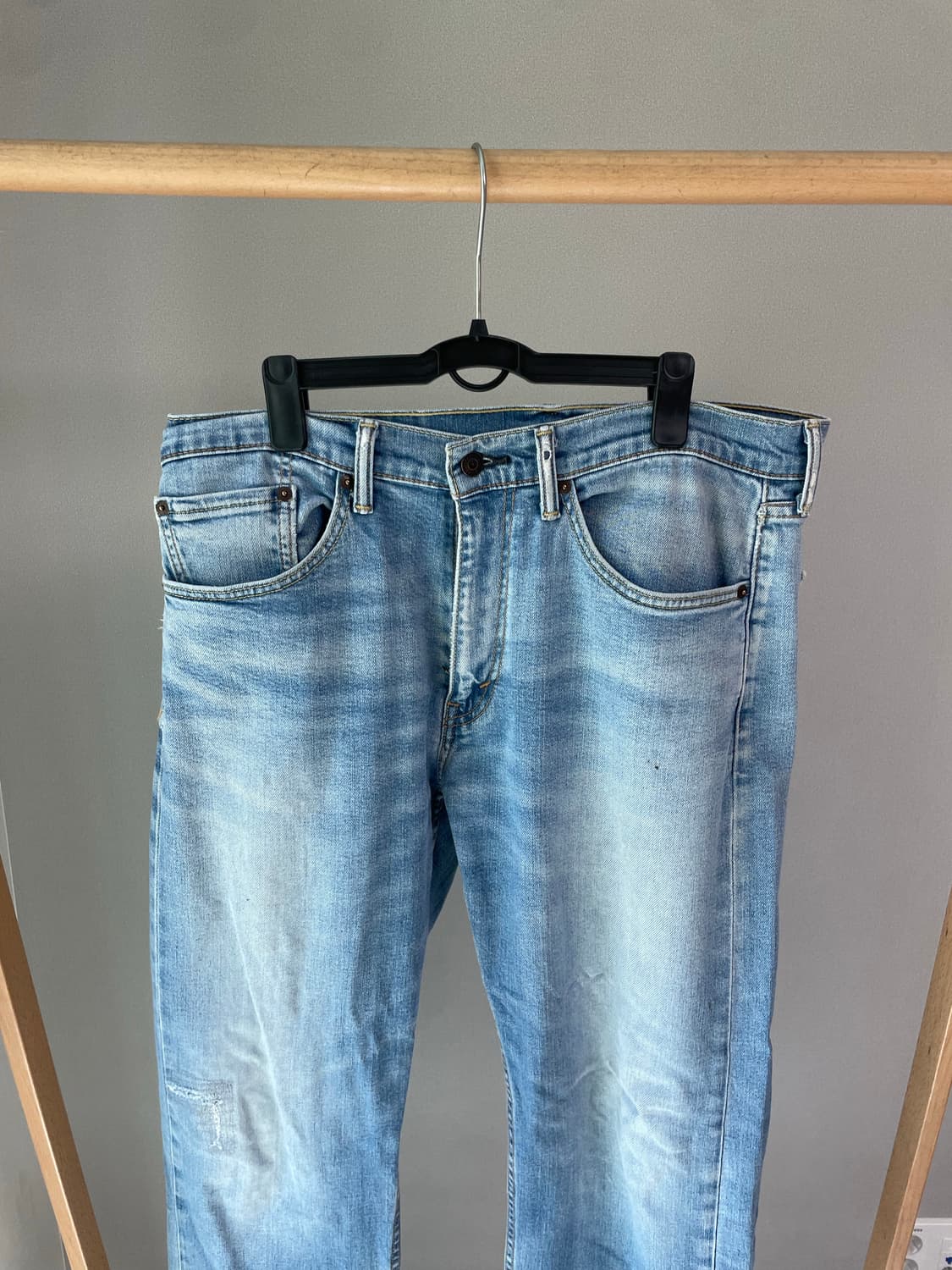 Levi’s 505 레귤러 핏 데님 팬츠 (연청) 상품이미지2
