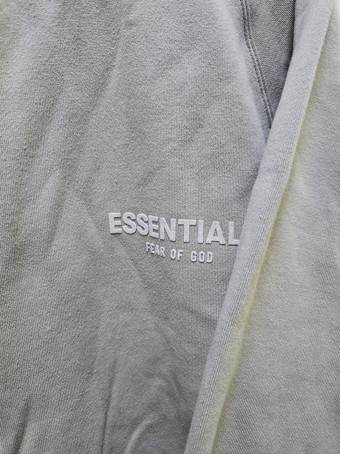 에센셜 크루넥 스웨트셔츠 씨폼 M 상품이미지3