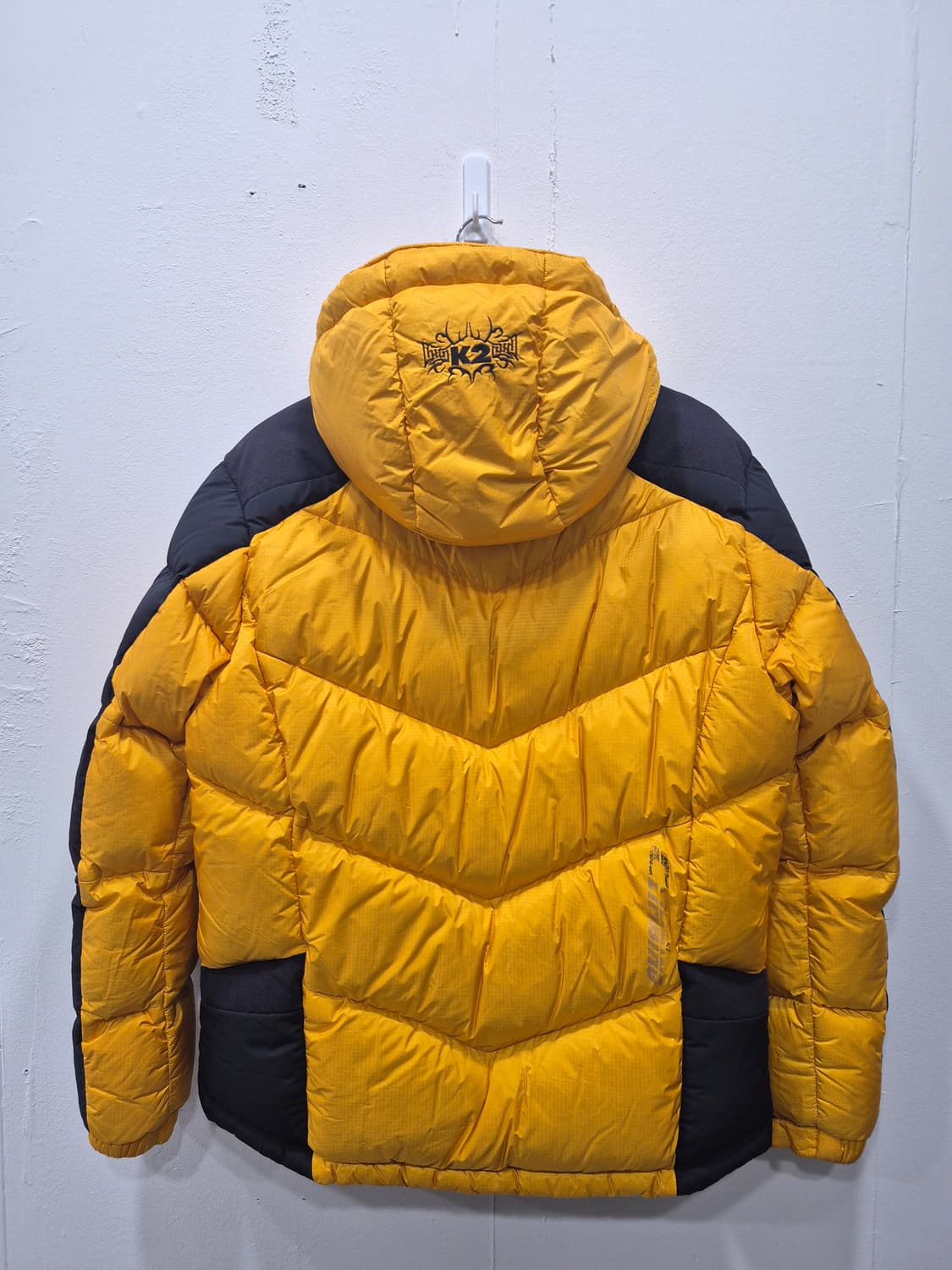K2 프랑스구스다운 800필파워 윈드스토퍼 빵빵한 패딩 남성 105사이즈 상품이미지3