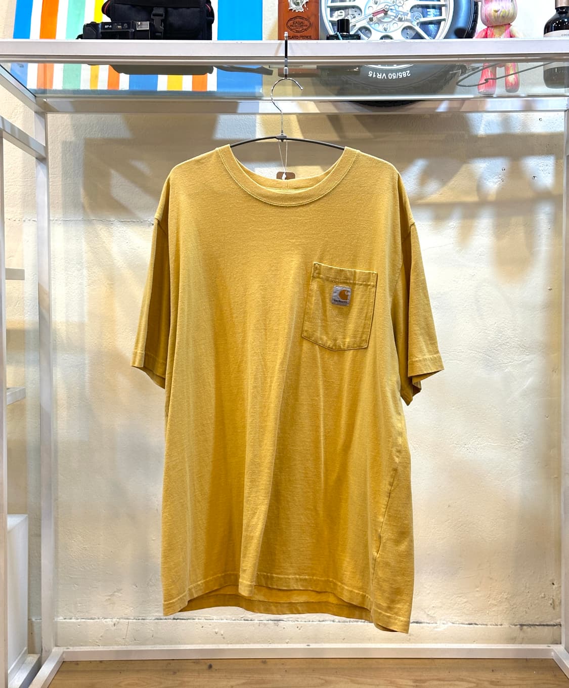 칼하트 포켓 반팔 티셔츠 머스타드 L 상품이미지1