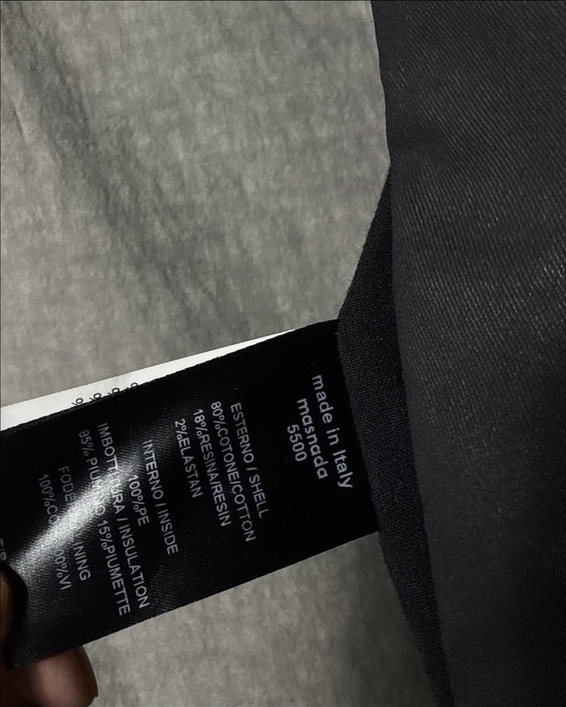 masnada 비대칭 후드 왁스 코팅 패딩 상품이미지9