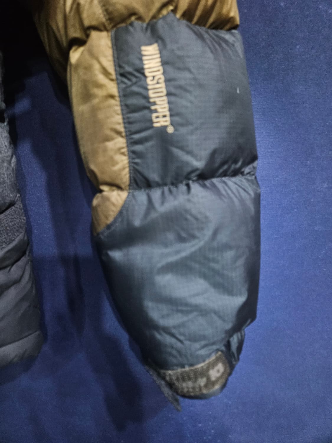 케이투 850필 윈드스토퍼 투톤컬러 남성 슬림핏 95 구스다운 패딩  상품이미지5