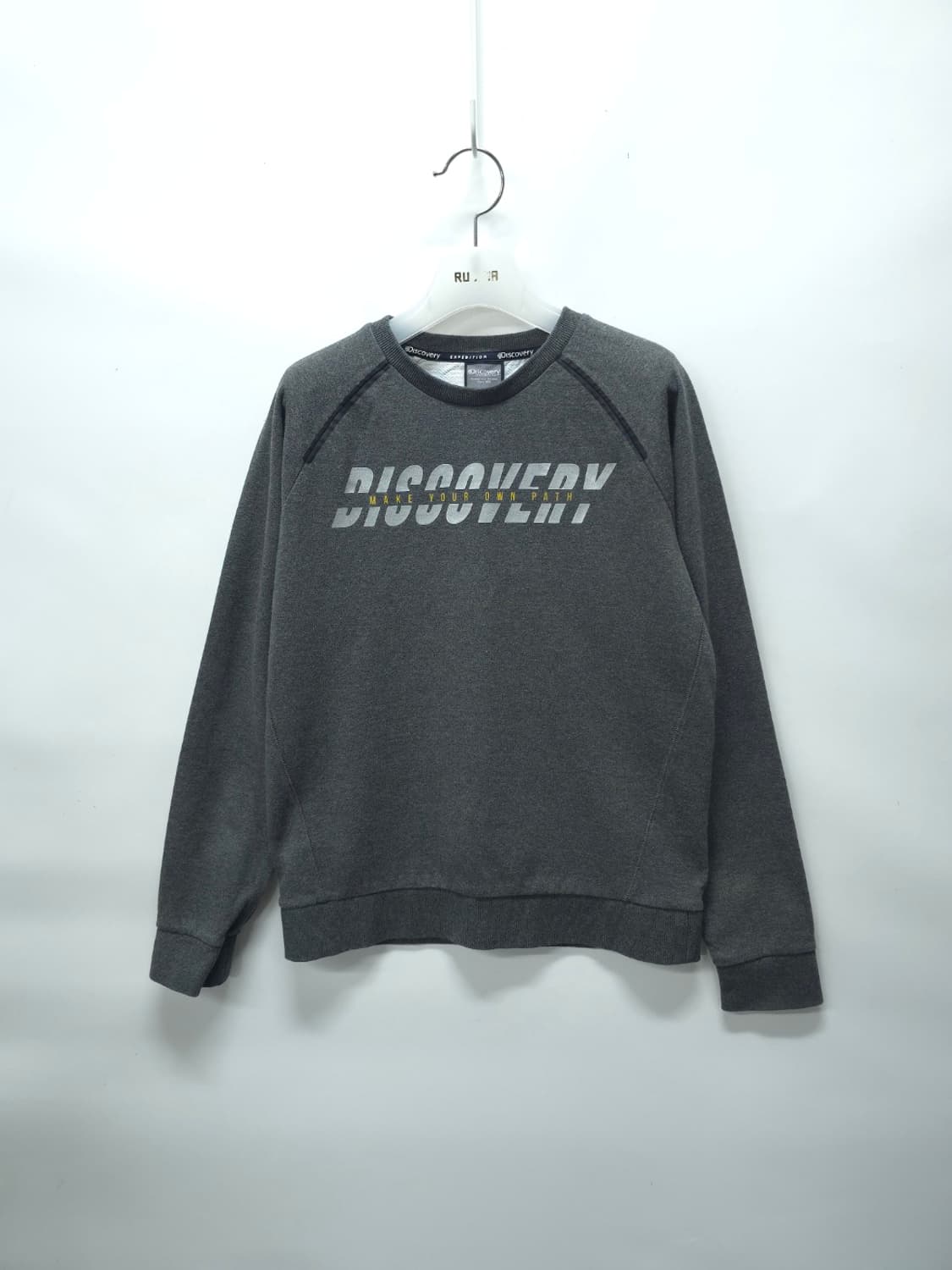 디스커버리 스카치로고 라글란 맨투맨 (55~55반) 상품이미지1