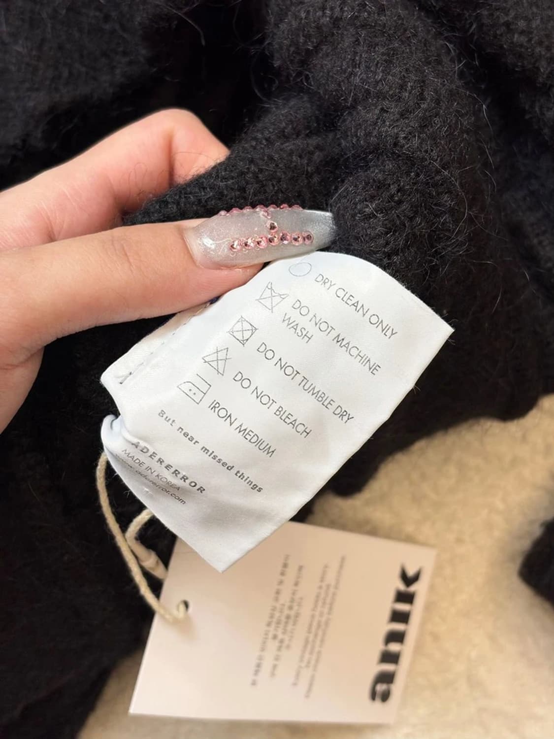 아더에러 22FW 알파카 플루익 로고 스웨터 PN6488 상품이미지7