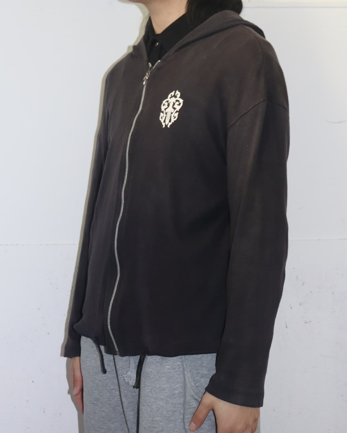 크롬하츠 크롭 홀스슈 & 대거 후드집업 상품이미지2