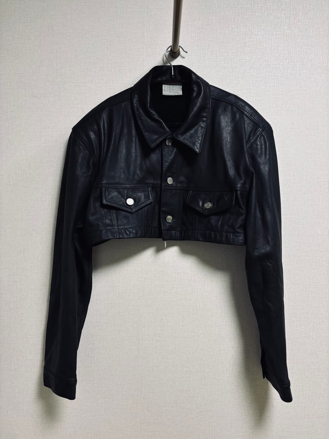 VETEMENTS 베트멍 크롭 레더 자켓 상품이미지2