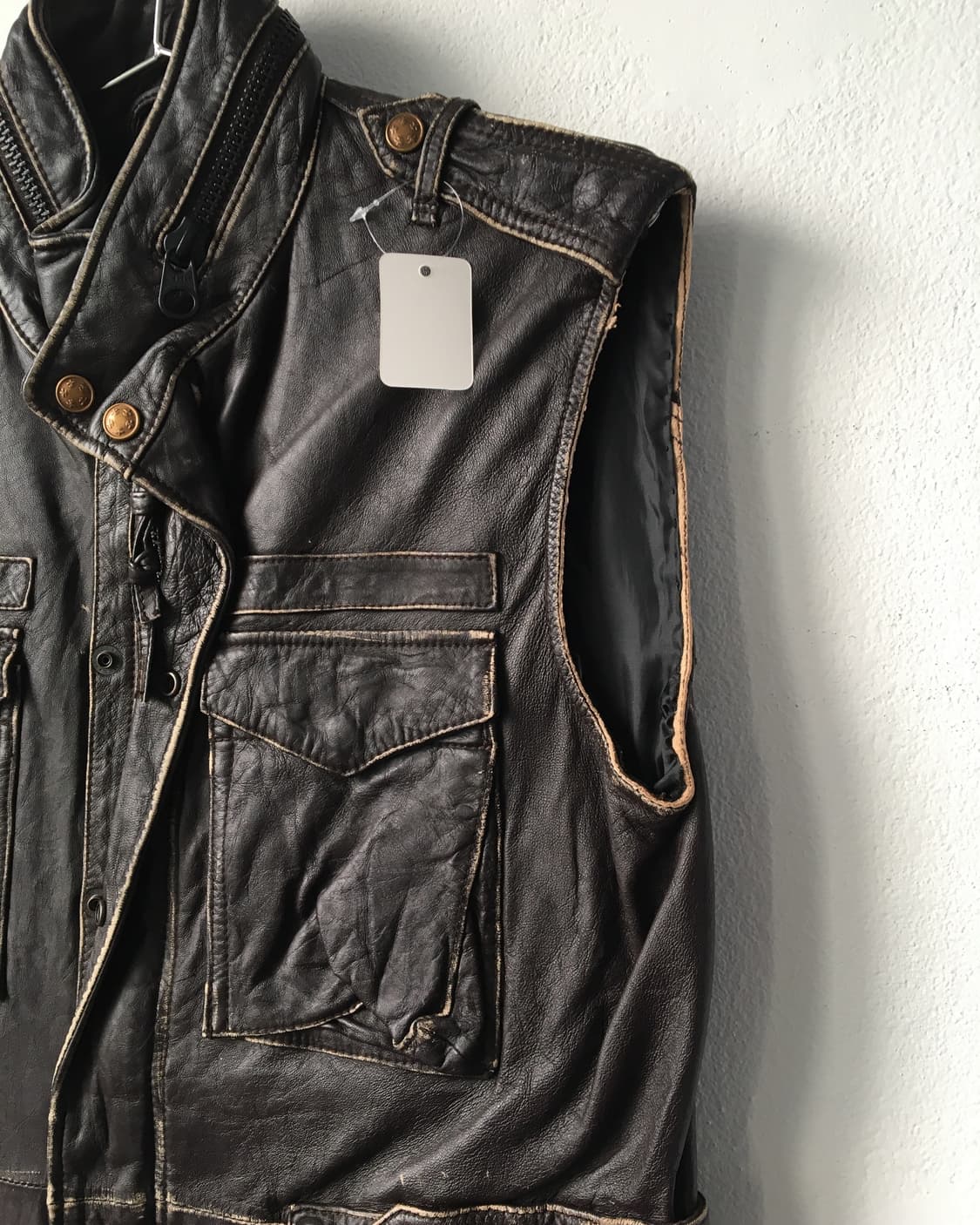 Avirex leather vest 상품이미지4