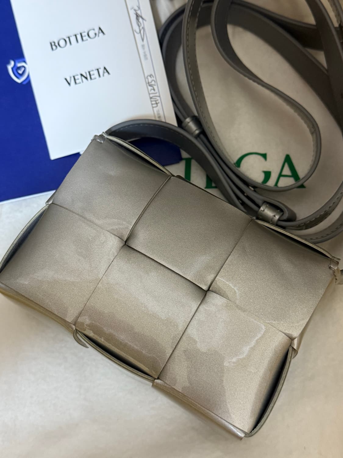 보테가베네타 미니카세트백 실버 상품이미지2