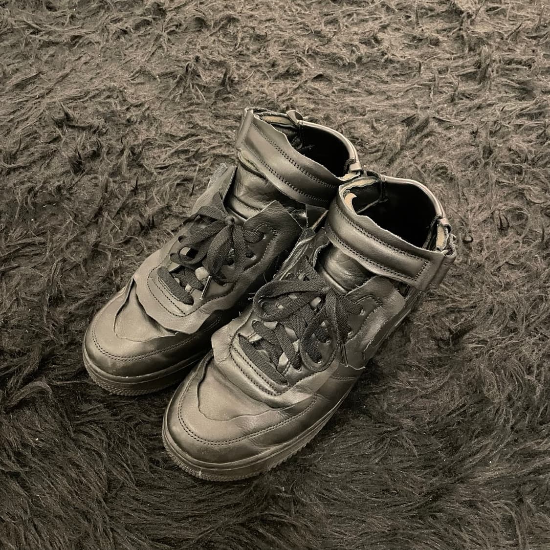 꼼데가르송 옴므플러스 x 나이키 에어포스 미드 상품이미지1